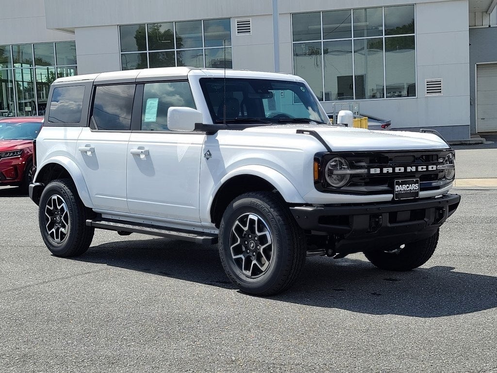 2023 Ford Bronco Outer Banks 4DR 4x4